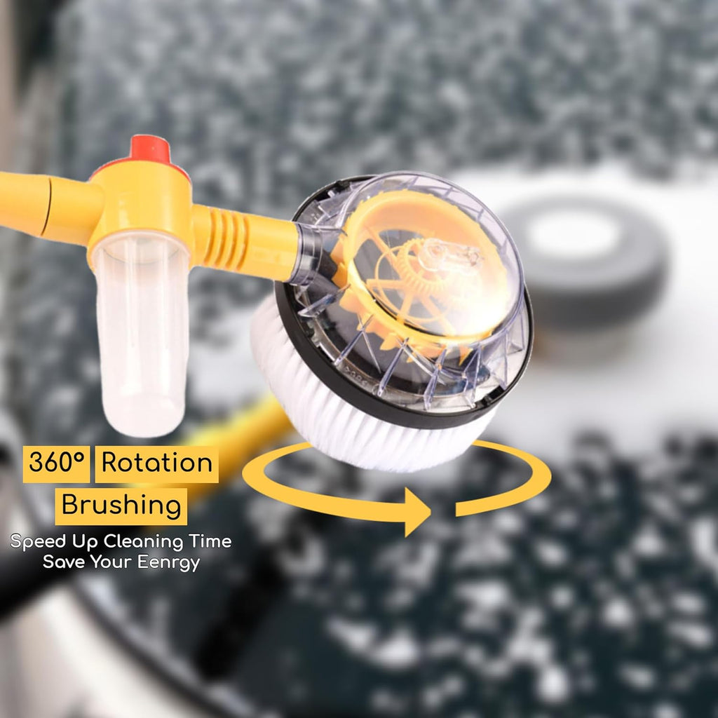 Auto-rotating car wash brush