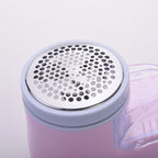 Rechargeable electric lint remover